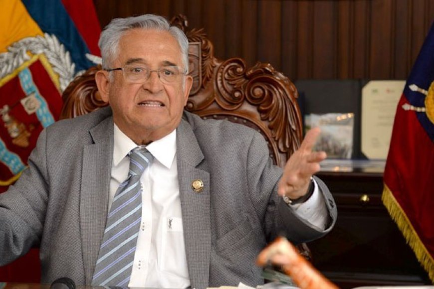 Jirafas o Agua potable ?