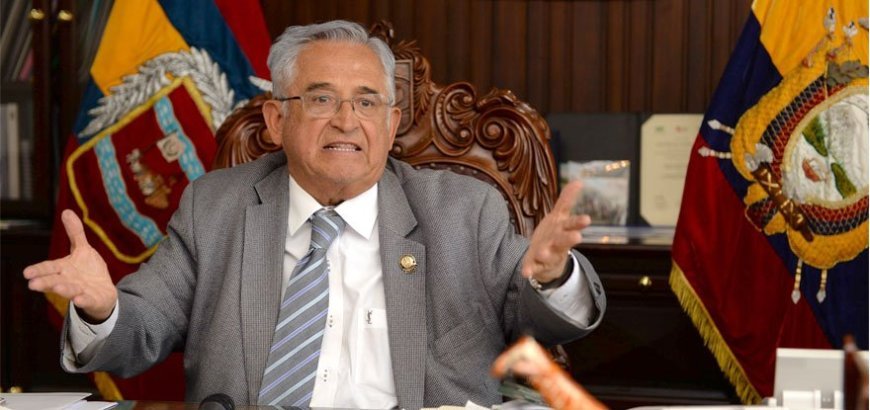 Jirafas o Agua potable ?